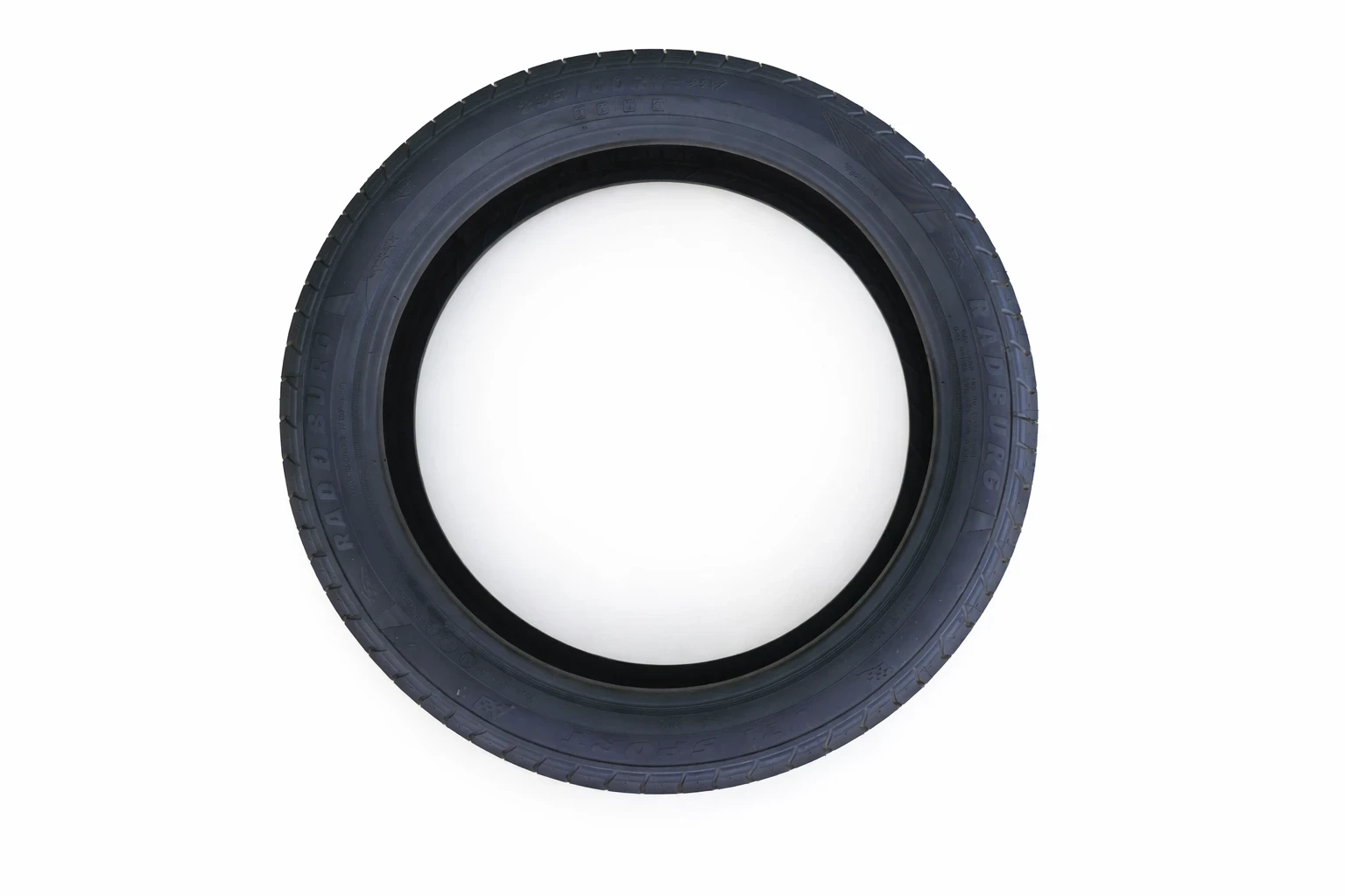 255/40R17 opona bieżnikowana RADBURG V71 94V