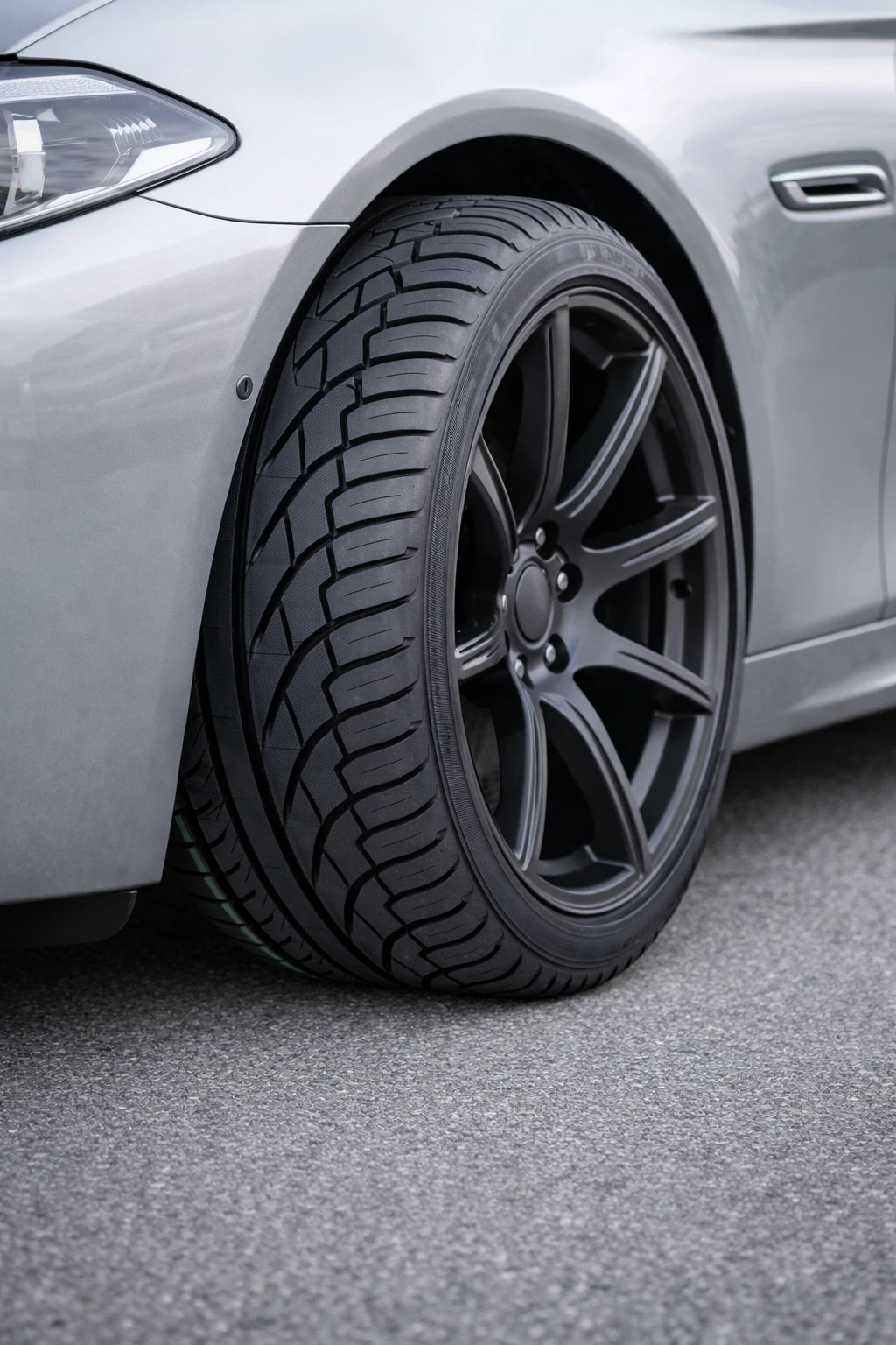 215/60R16 opona bieżnikowana RADBURG FIGHTER 93V